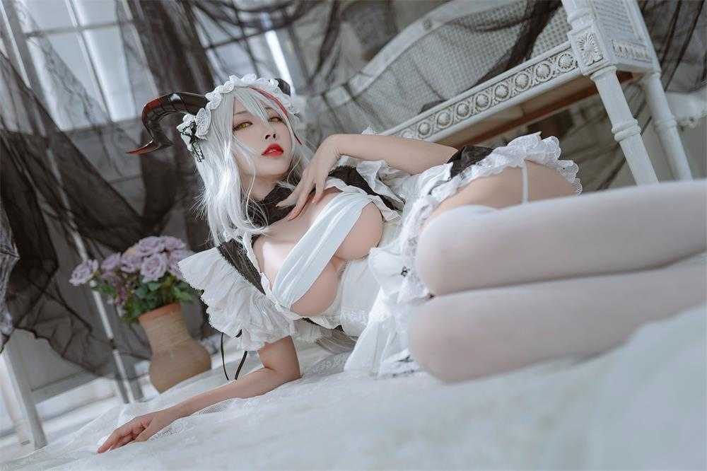 宮本桜 – NO.018 碧蓝航线 埃吉尔女仆 [29P/314M](3